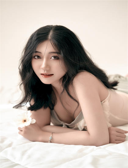 《章鲨》观影宝典：分析巧妙的镜头语言 获得心灵启迪的实用方法